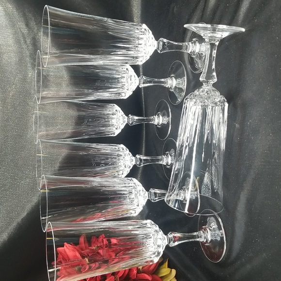 Cristal D'Arques Durand Versailles Fluted Champagne Glasses